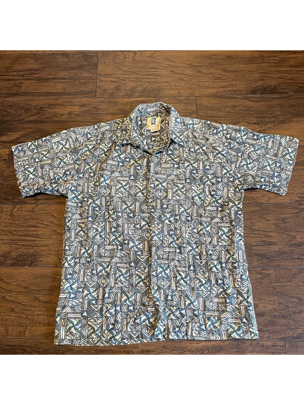 Kahala Vintage Hawaiian Button Shirt All Over Print Men’s Size Medium Green